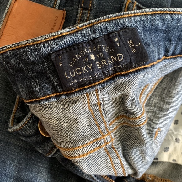 Jeans - Picture 3 of 3